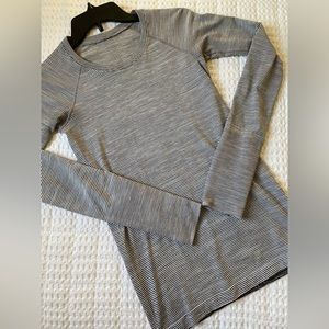Lululemon Swiftly Tech Long Sleeve Heathered Gray Black/White Stripe